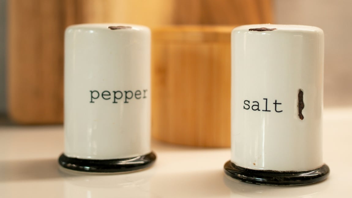 Salt-Pepper